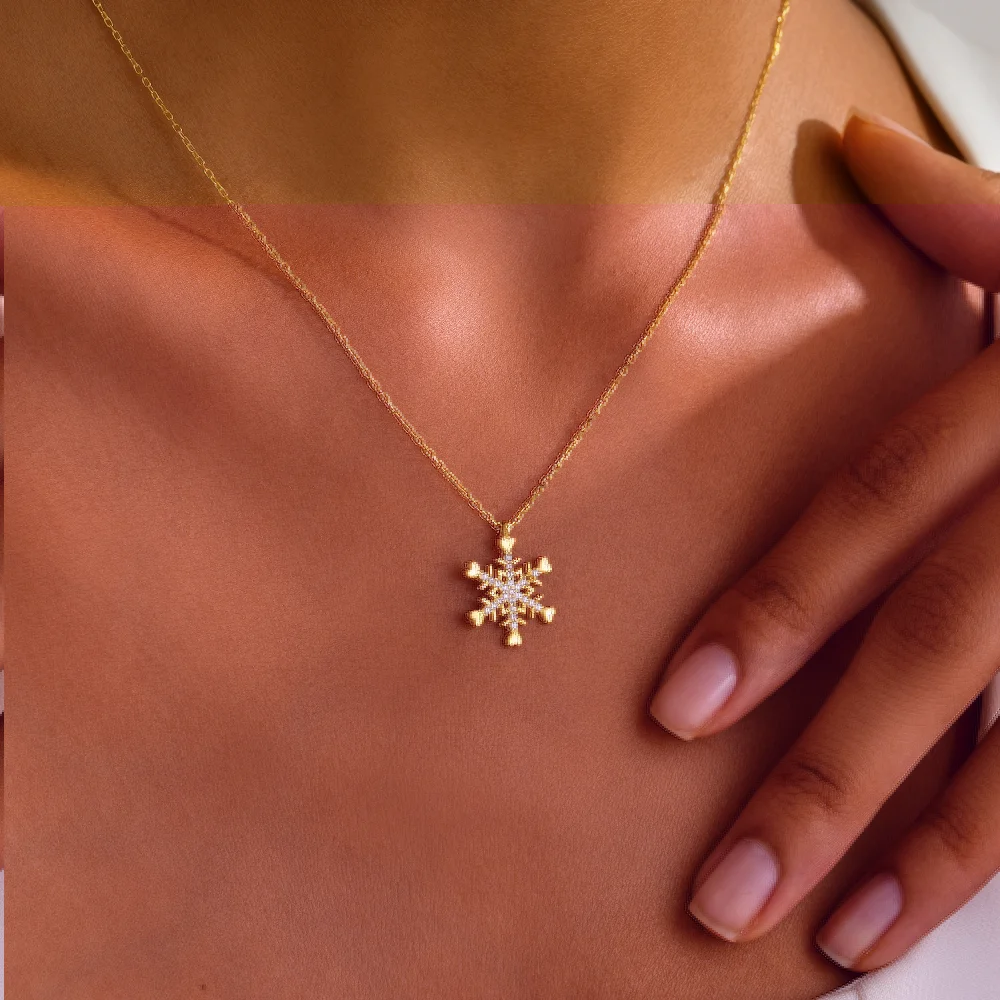 925 Ayar Gümüş Kalpli Kar Tanesi Kolye