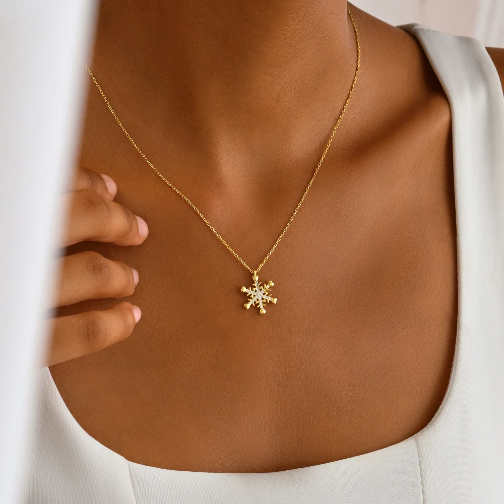 925 Ayar Gümüş Kalpli Kar Tanesi Kolye