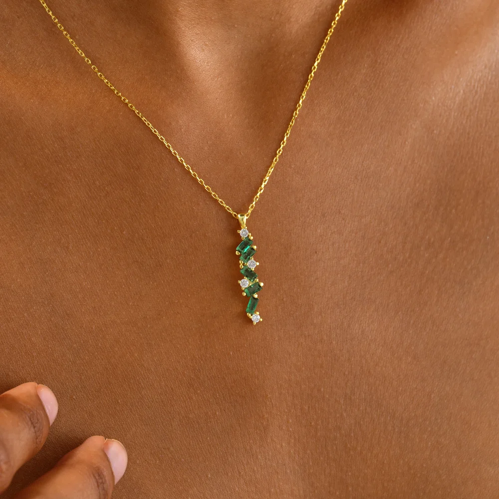 925 Ayar Gümüş Renkli Taşlı Modern Tasarım Kolye