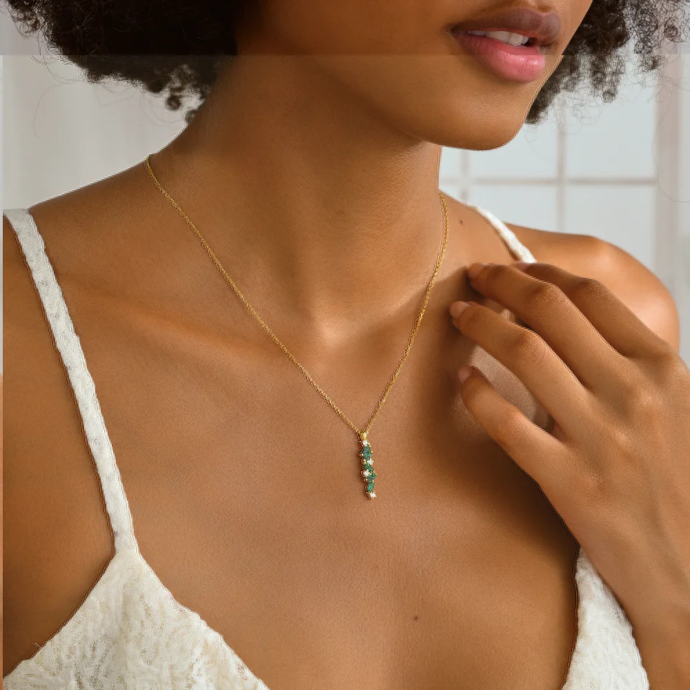 925 Ayar Gümüş Renkli Taşlı Modern Tasarım Kolye