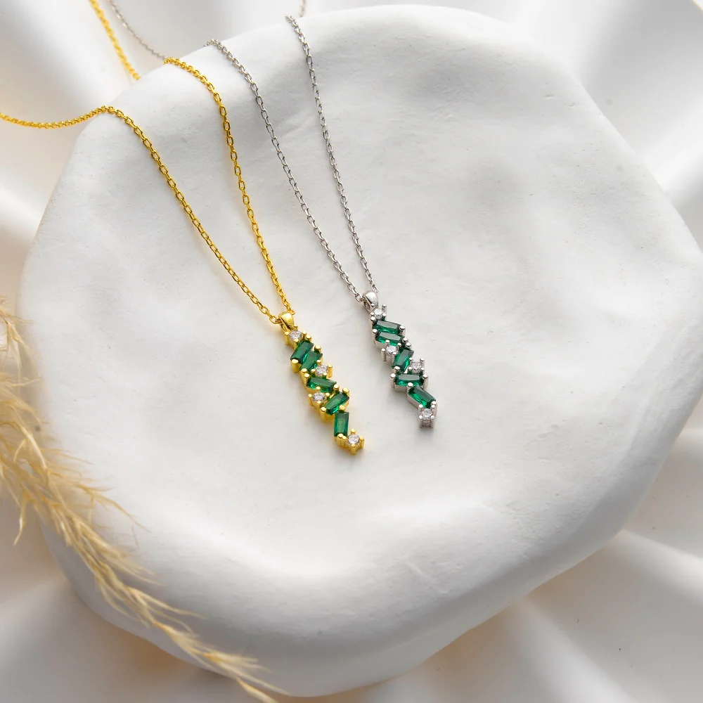 925 Ayar Gümüş Renkli Taşlı Modern Tasarım Kolye