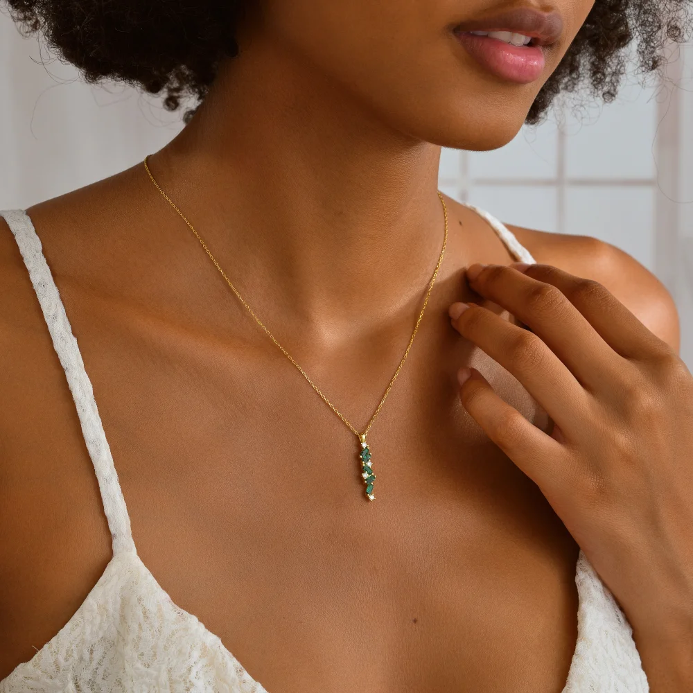 925 Ayar Gümüş Renkli Taşlı Modern Tasarım Kolye