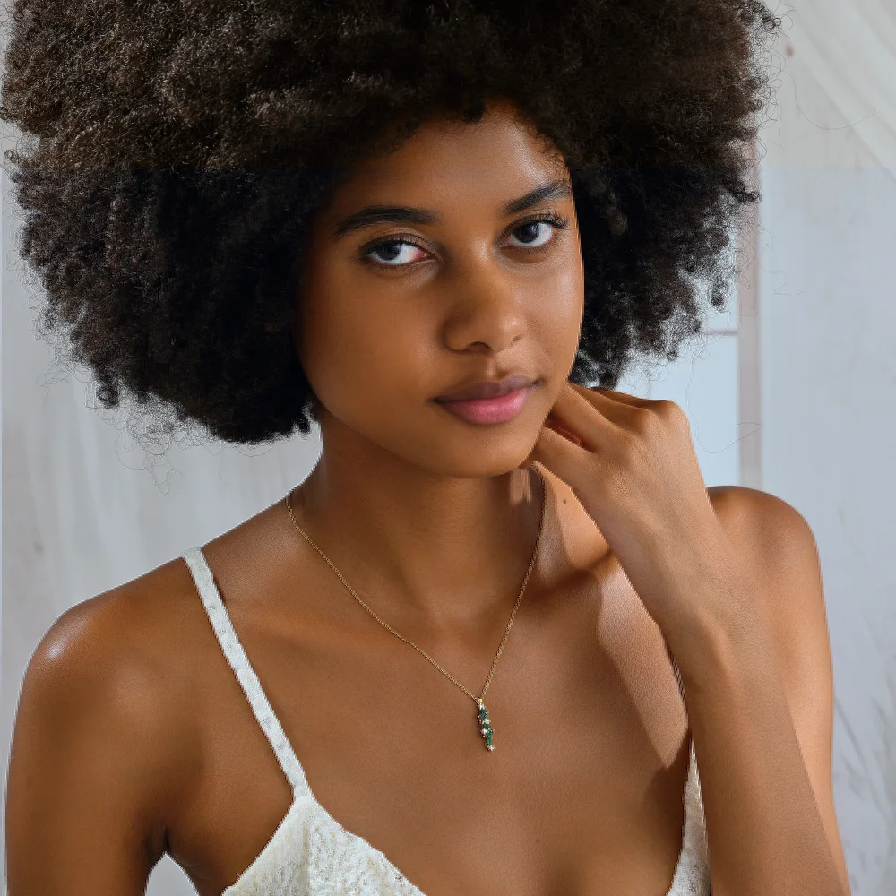 925 Ayar Gümüş Renkli Taşlı Modern Tasarım Kolye