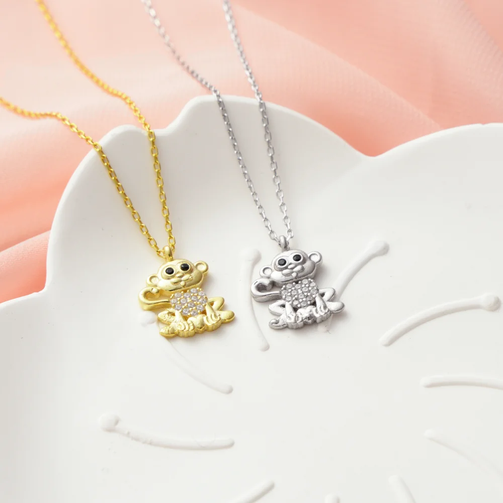 925 Ayar Gümüş Taşlı Sevimli Maymun Kolye