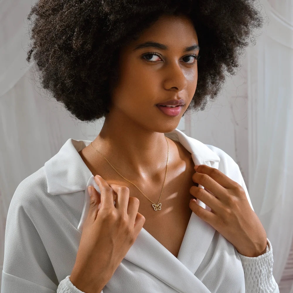 925 Ayar Gümüş Taşlı Zarif Kelebek Kolye