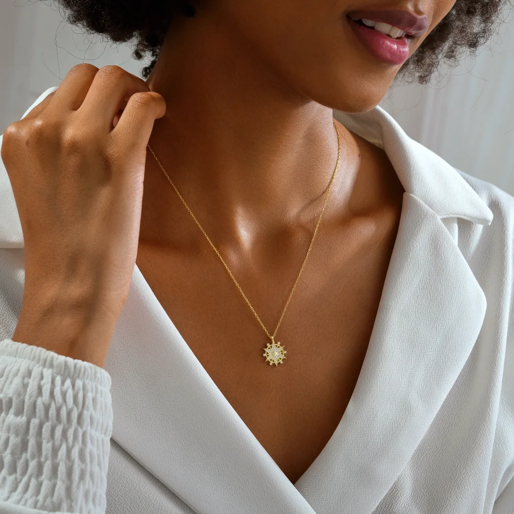 925 Ayar Gümüş Taşlı Zarif Kutup Yıldızı Kolye