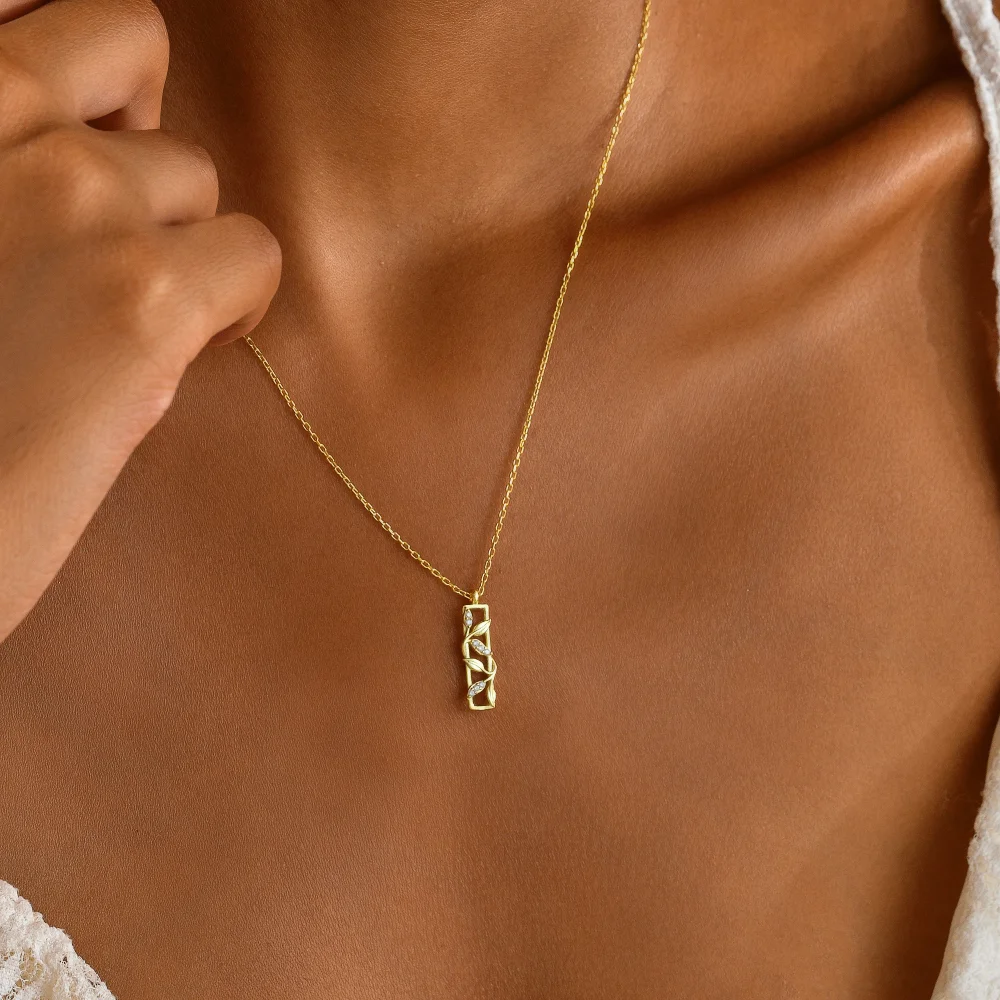 925 Ayar Gümüş Yaprak Dalları Kolye