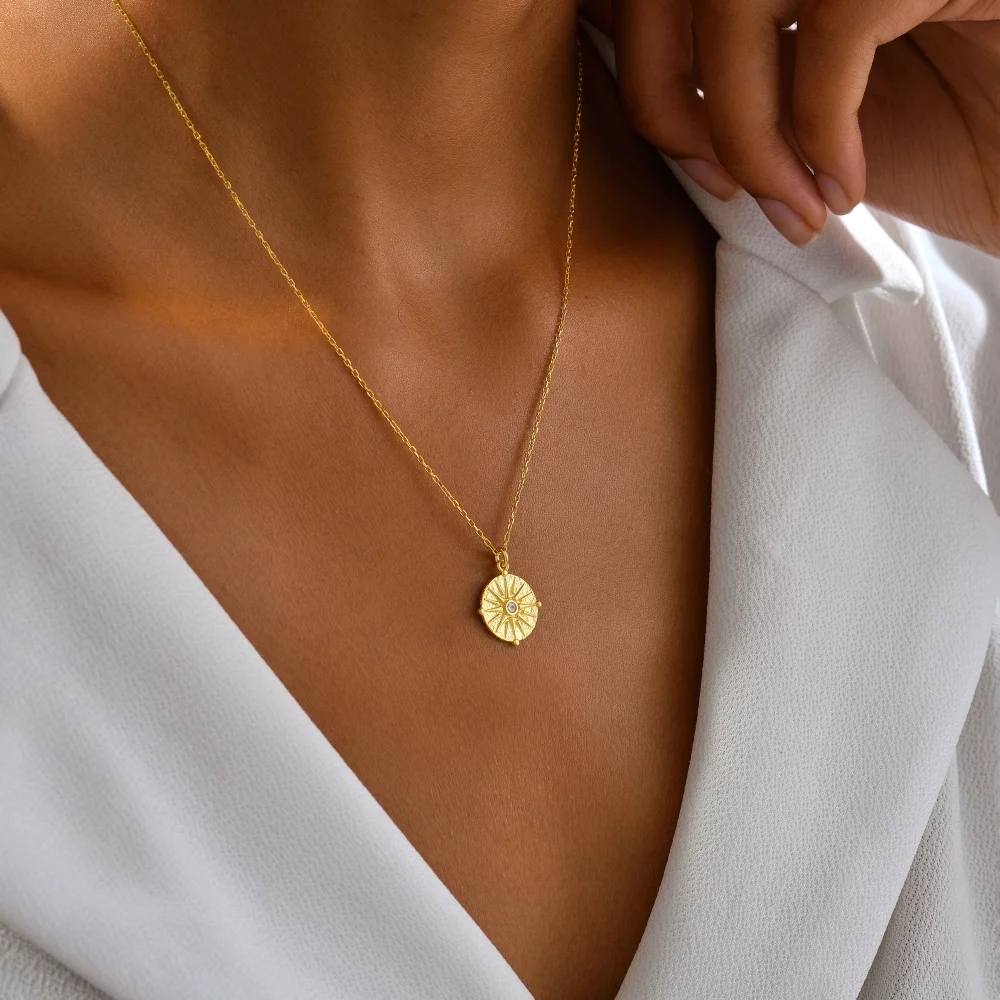 925 Ayar Gümüş Yön Bulma Sembolü Pusula Kadın Kolye