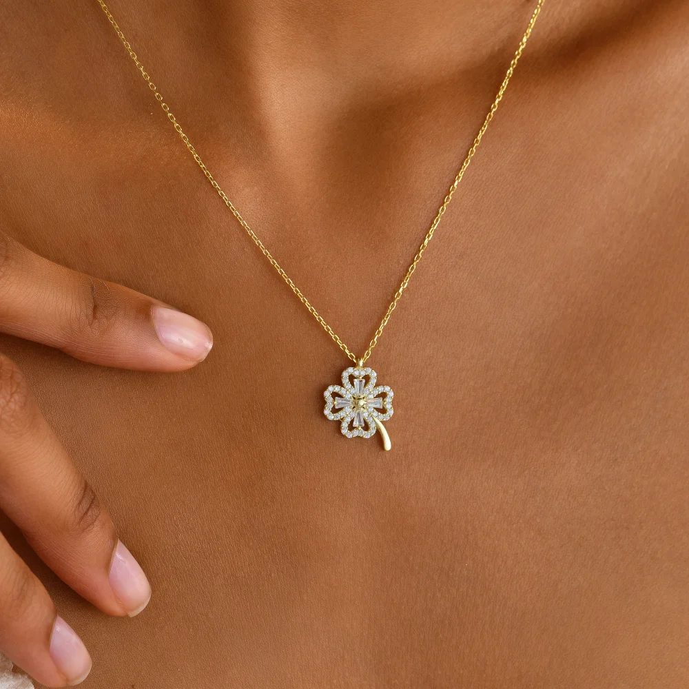 925 Ayar Gümüş Yonca Şans Kolyesi