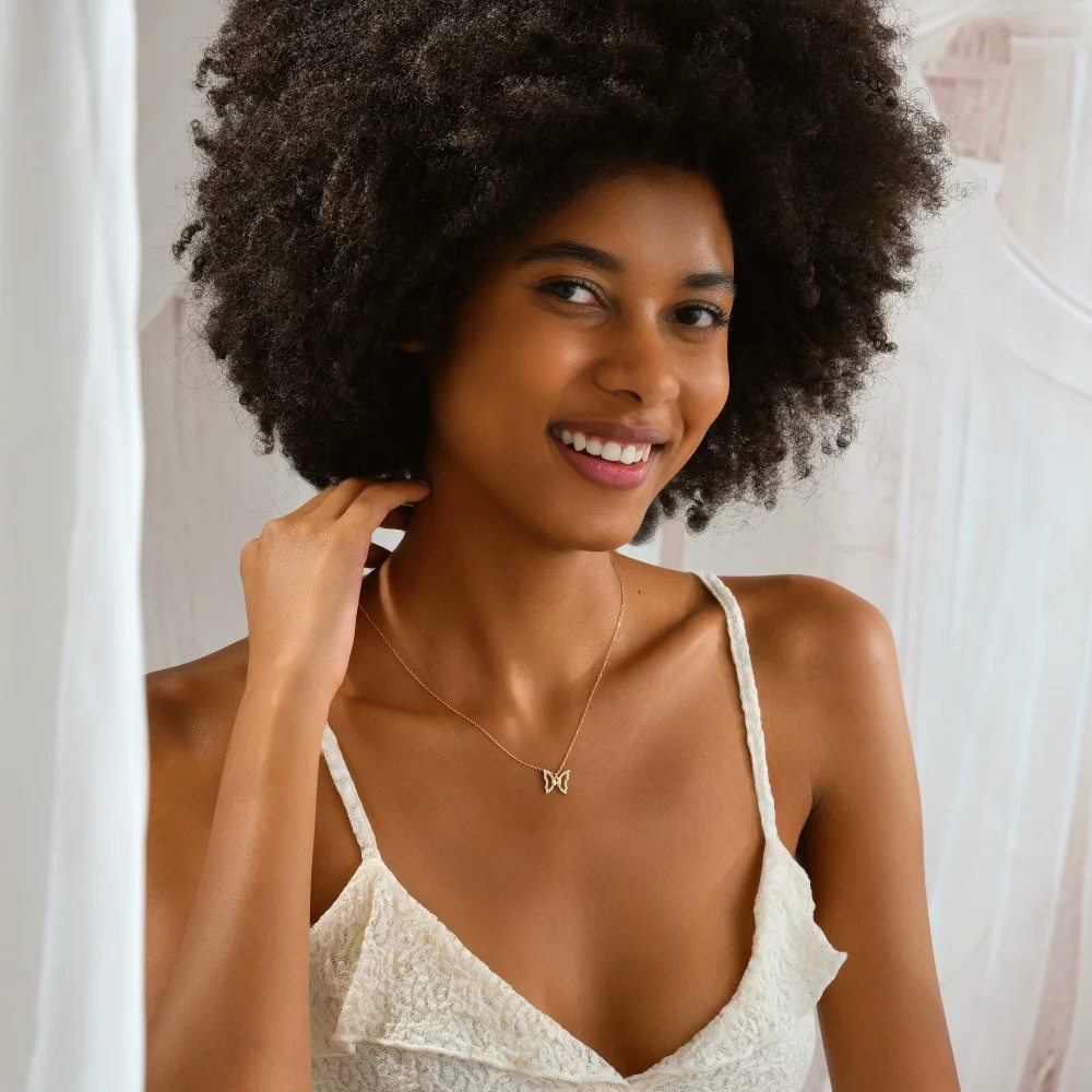 925 Ayar Gümüş Zarif Kelebek Kolye