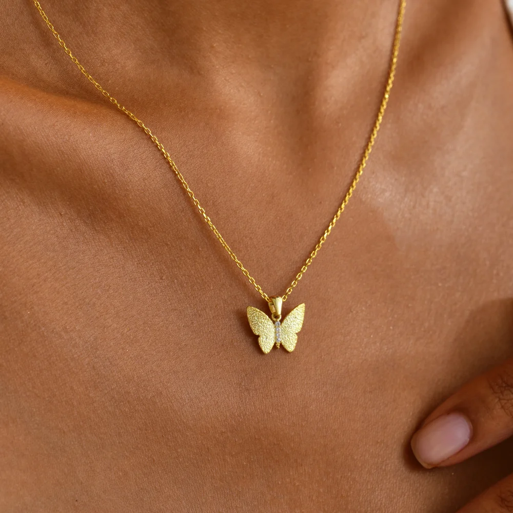 925 Ayar Gümüş Zarif Kelebek Kolye