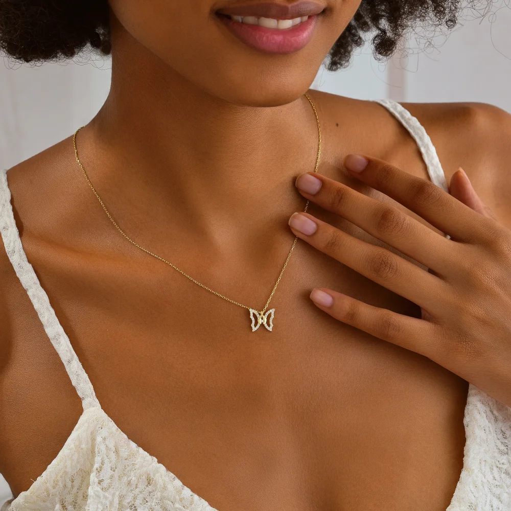 925 Ayar Gümüş Zarif Kelebek Kolye