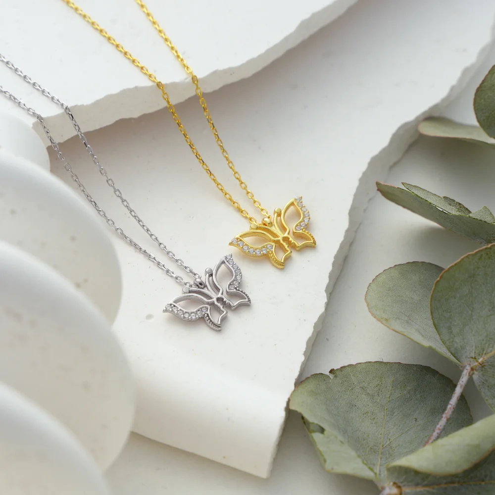 925 Ayar Gümüş Zarif Kelebek Kolye