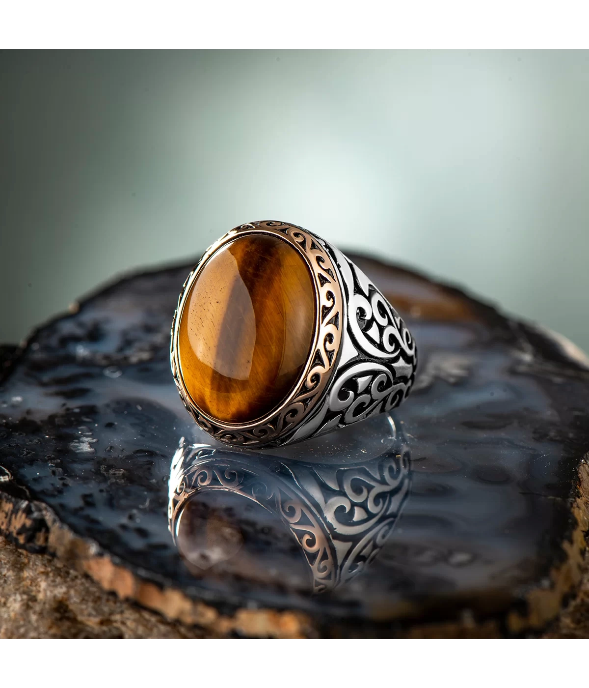 925 Ayar Gümüş Oval Model Kaplangözü Taşlı Modern Tasarımlı Erkek Yüzük