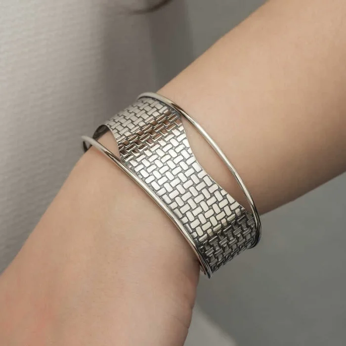 925 Ayar Gümüş Eskitme Desenli Bilezik T6115 (336336)