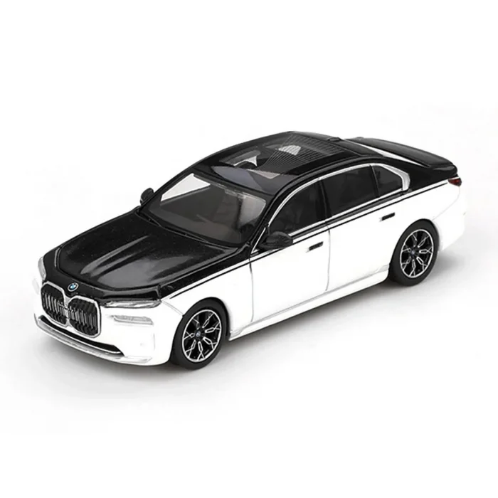 Mini GT 1/64 BMW i7 xDrive60 Alpine White / Black Sapphire - Blister Paket