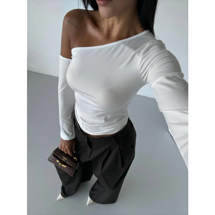 Omuz detaylı kollu bluz beyaz f2336