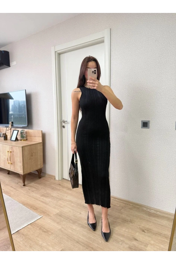 Fitilli Triko Elbise Kolsuz Sırtı Kapalı Maxi Uzun Boy - Siyah