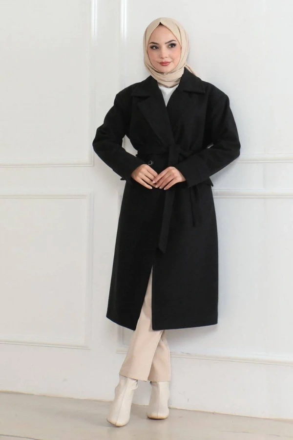 Kadın Kaşe Kaban – Uzun Boy Kruvaze Yaka, Kuşaklı Tesettür Kışlık Kaban, Astarlı Şık Yünlü Dokuma Oversize Rahat Kalıp, Cepli Modern Kaşe Mont Modeli - Siyah