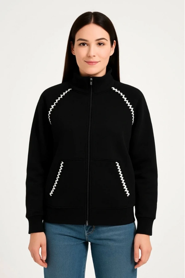 Kadın Oversize Dik Yaka Fermuarlı Sweatshirt - Zincir Nakışli Kanguru Cepli, - Siyah