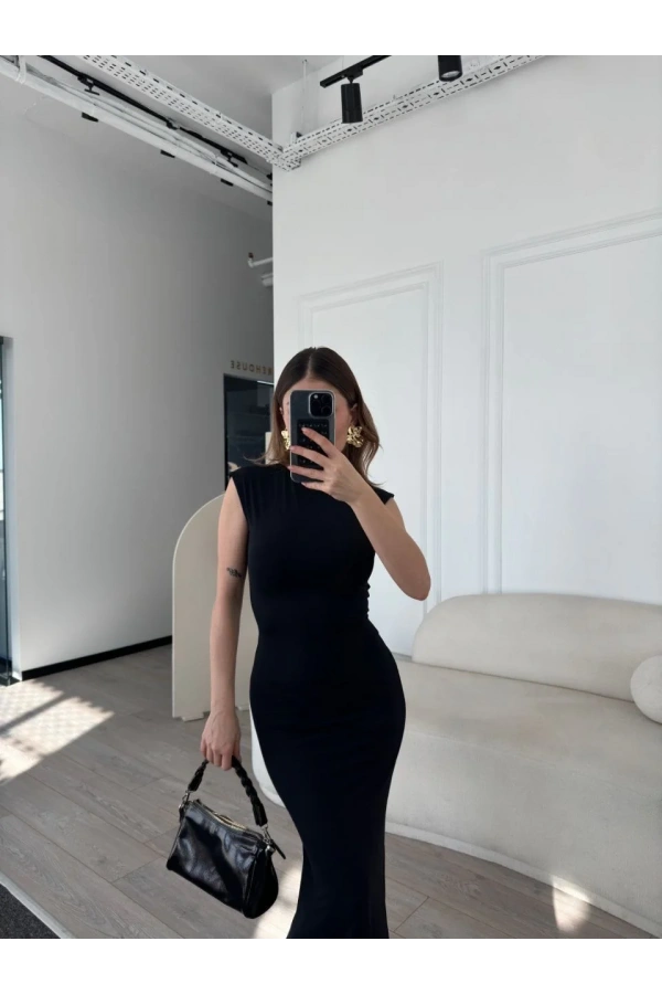 Kolsuz Uzun Likralı Elbise - Siyah