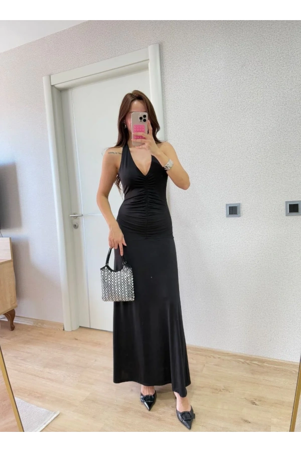Sırt dekolteli Uzun Elbise - Siyah