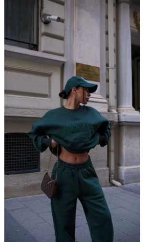 Bisiklet Yaka Nakış İşlemeli Üç İplik Sweat Takım - Yeşil