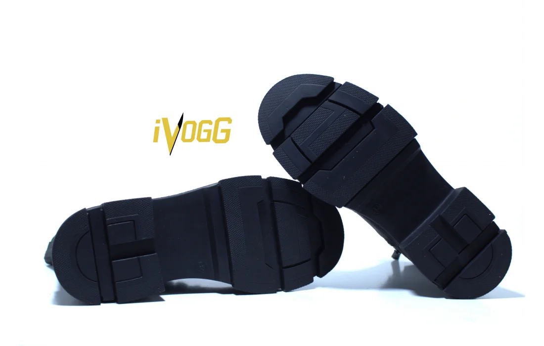 Kiev-Siyah Çocuk Bot