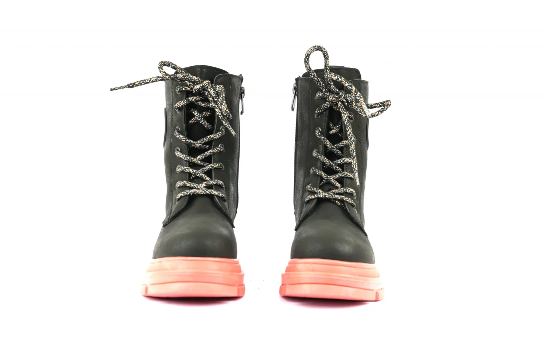 Kiev-Turuncu Çocuk Bot