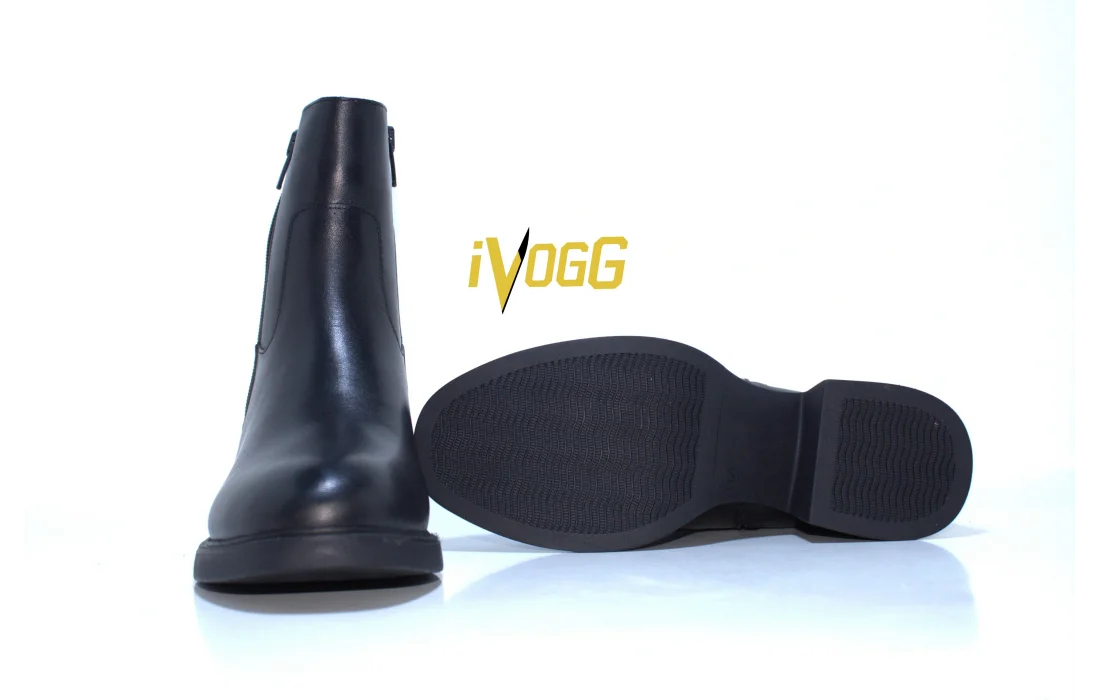 Molde-Siyah Kadın Günlük Bot