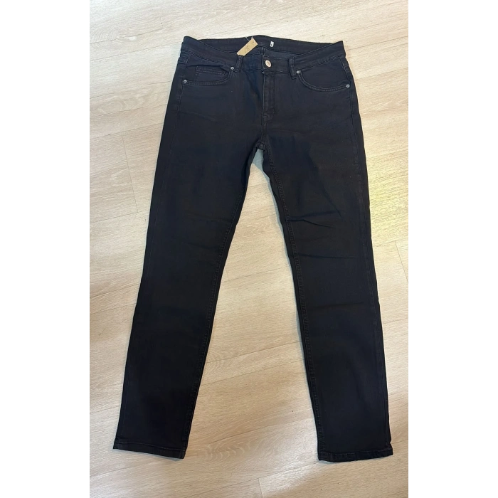 Kadın Kısa Paça Kot Pantolon - Siyah
