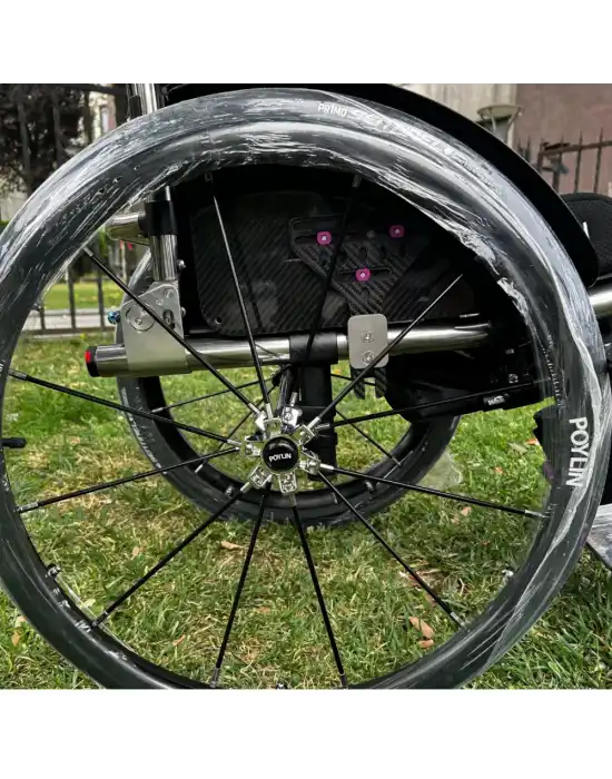 Poylin P153 Aktif Tekerlekli Sandalye (Titanyum)