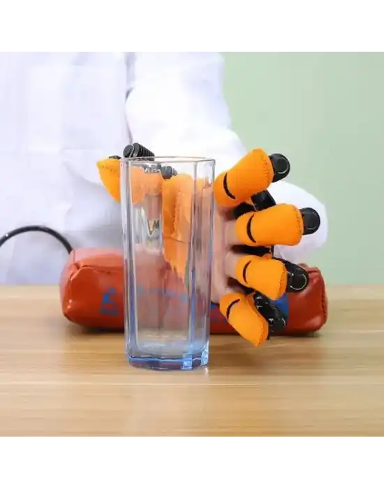 Yetişkinler İçin El Rehabilitasyon Robotu SYREBO C10 Modeli