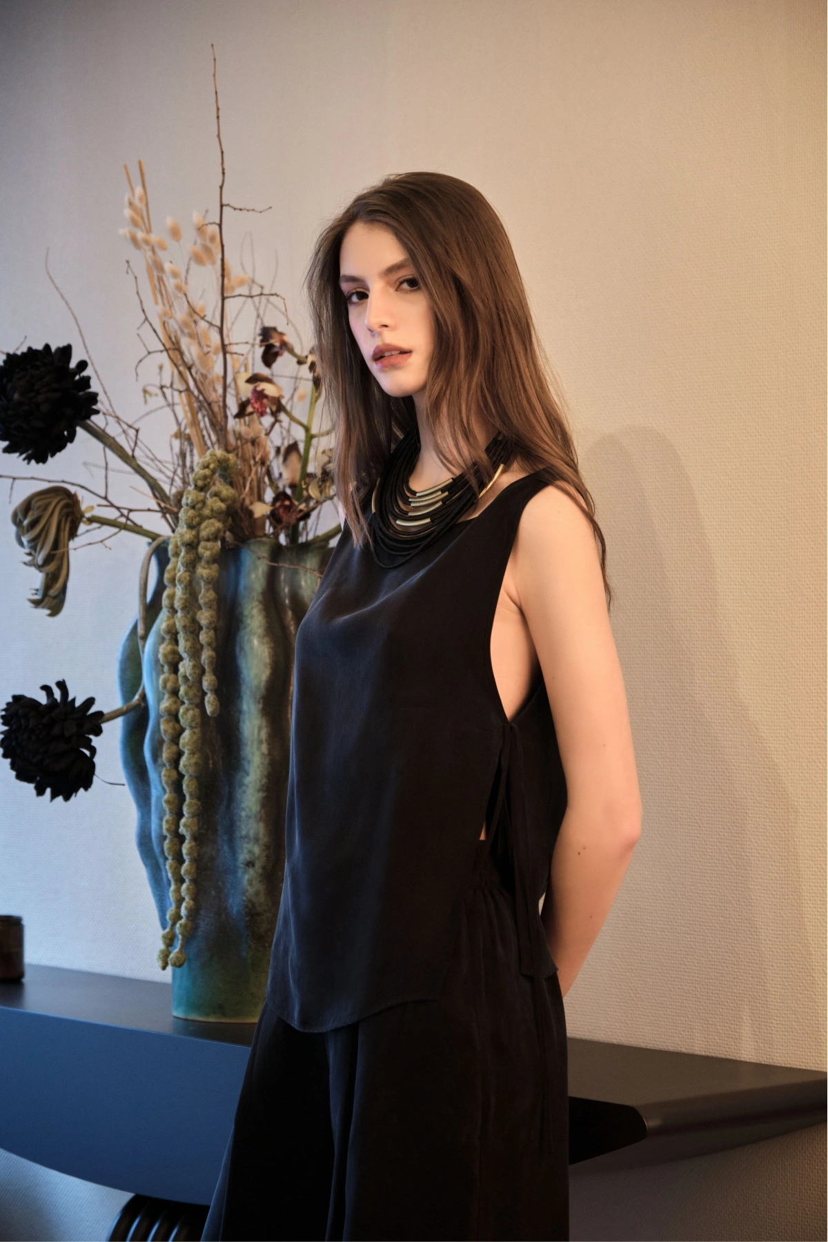 MEGGIE BLACK CL-5