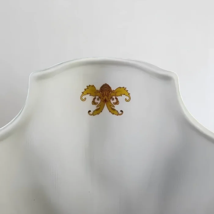 İhtişamlı Barok Stilinde Kulplu Dekoratif Vazo - Sofralarınıza Lüks Bir Dokunuş