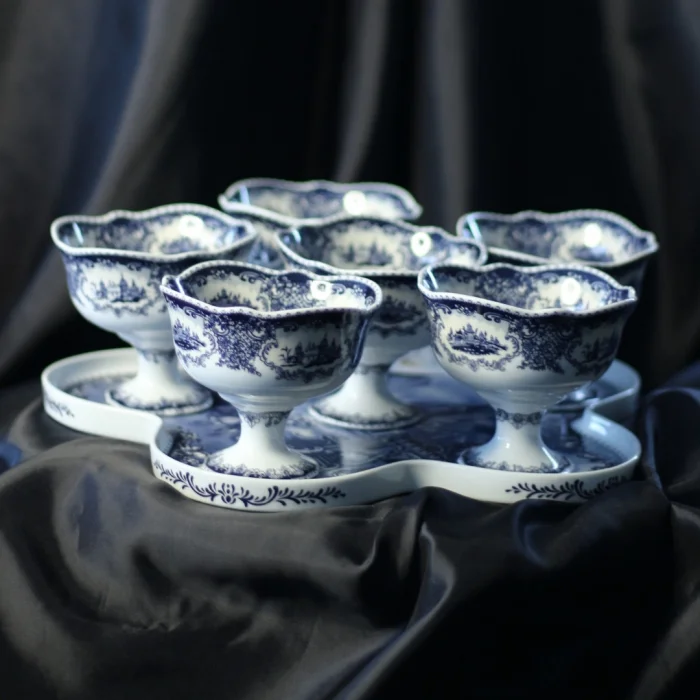 Klasik Desenli 6’lı Dondurmalık ve Tepsi Seti – Şık Sunum Takım