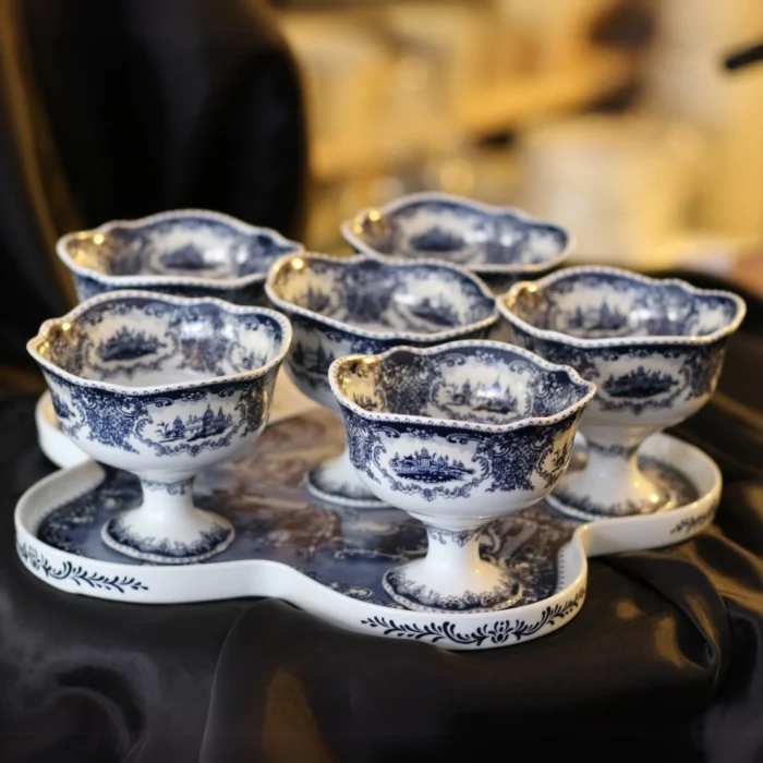 Klasik Desenli 6’lı Dondurmalık ve Tepsi Seti – Şık Sunum Takım