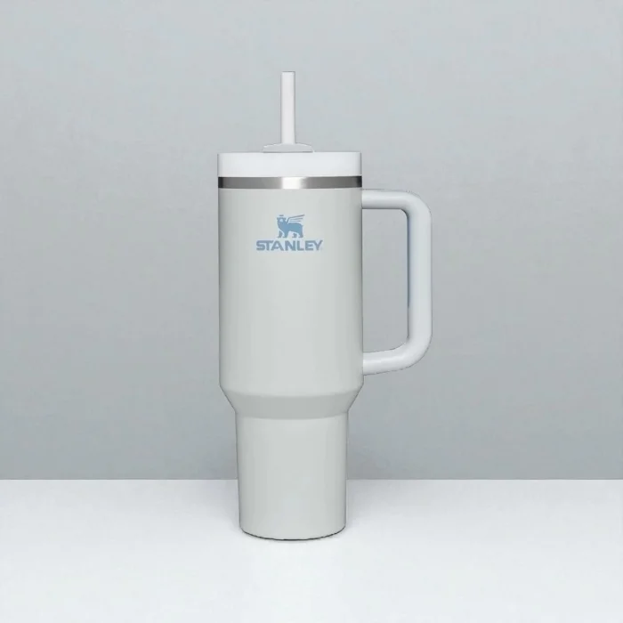 Stanley The Quencher H2.0 Tumbler – 40 oz (1.18 L) – Beyaz – Pipetli ve Saplı Termos Bardak