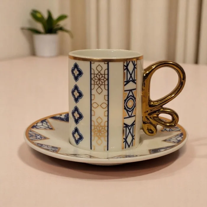 6 Kişilik Desenli Gold Detaylı Porselen Kahve Fincan Seti