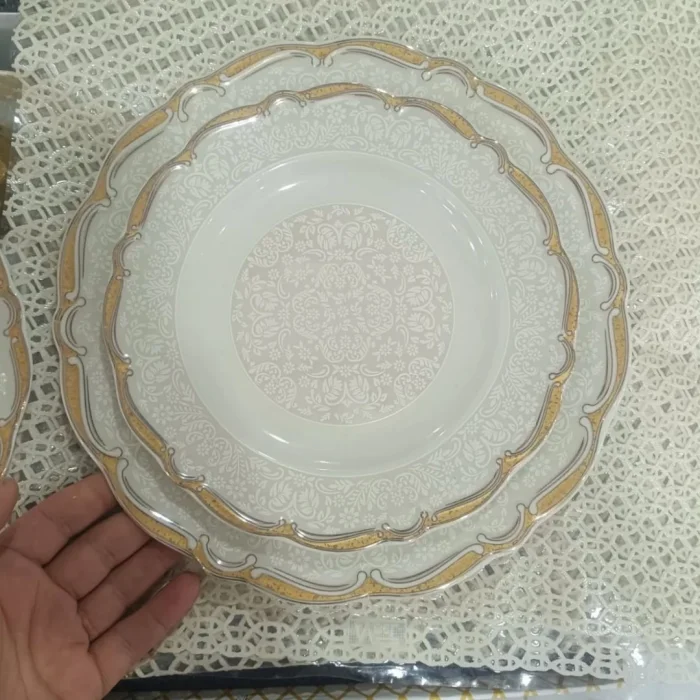 Lüks Altın İşlemeli Porselen Yemek Takımı 56 Parça 12 Kişilik