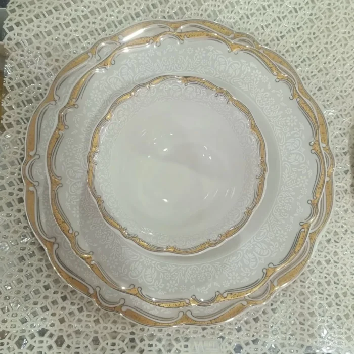 Lüks Altın İşlemeli Porselen Yemek Takımı 56 Parça 12 Kişilik