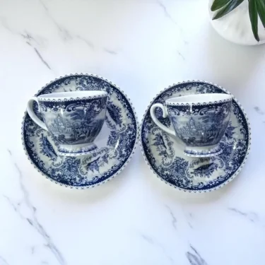 Mavi-Beyaz Manzara Desenli Vintage Kahve Fincanı Takımı – 12 Parça / 6 Kişilik