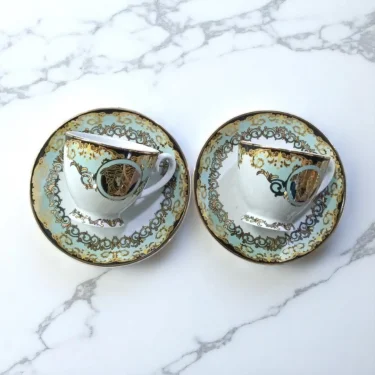 Versace Gold Desenli Kahve Fincanı Takımı – 12 Parça / 6 Kişilik