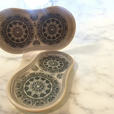 Mavi Renkli Desenli Meze Tabakları