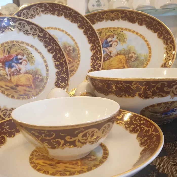 BAWARIA 12 Kişilik 52 Parça Rokoko Tarzı Altın Yaldızlı Yemek Takımı