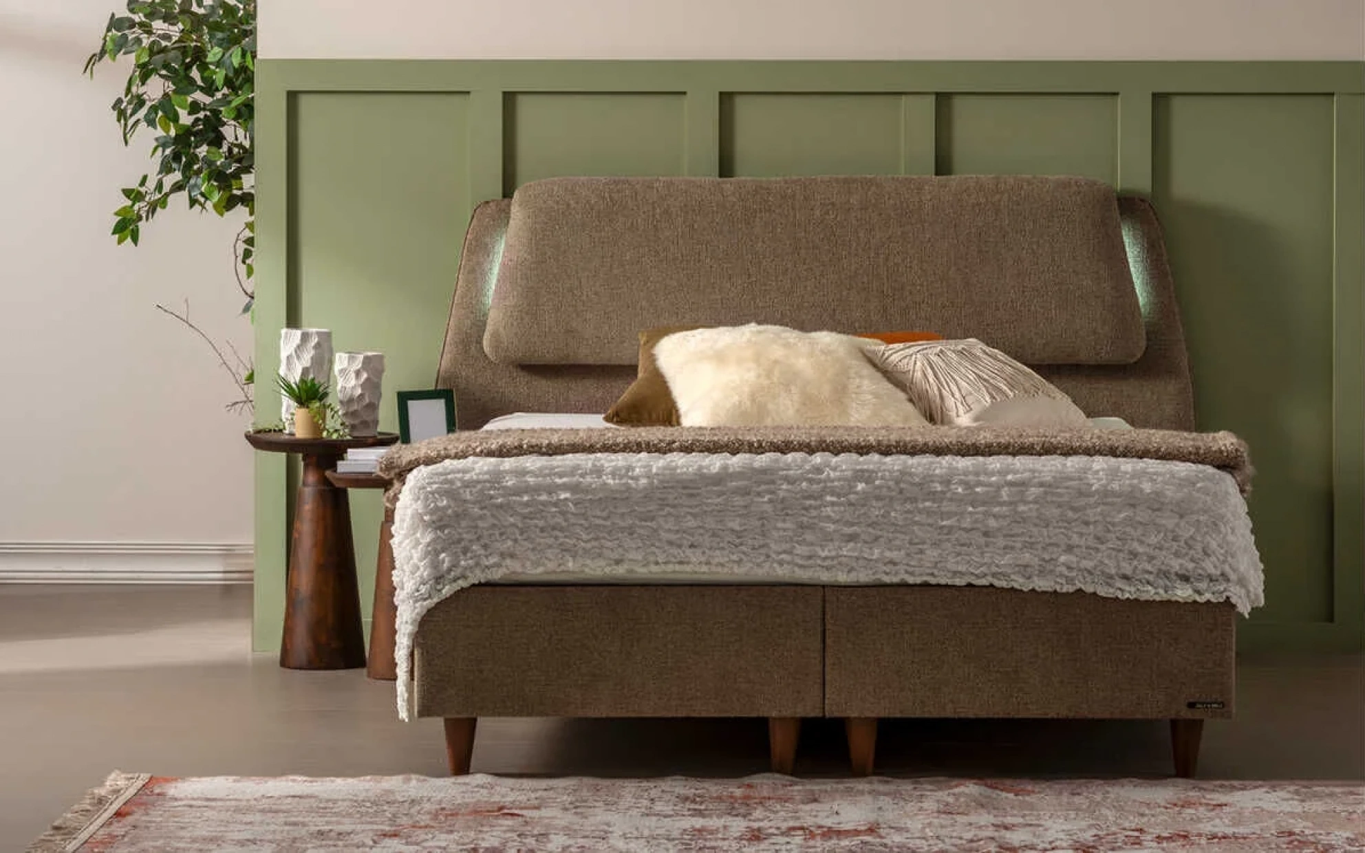 Lucy 140 Headboard