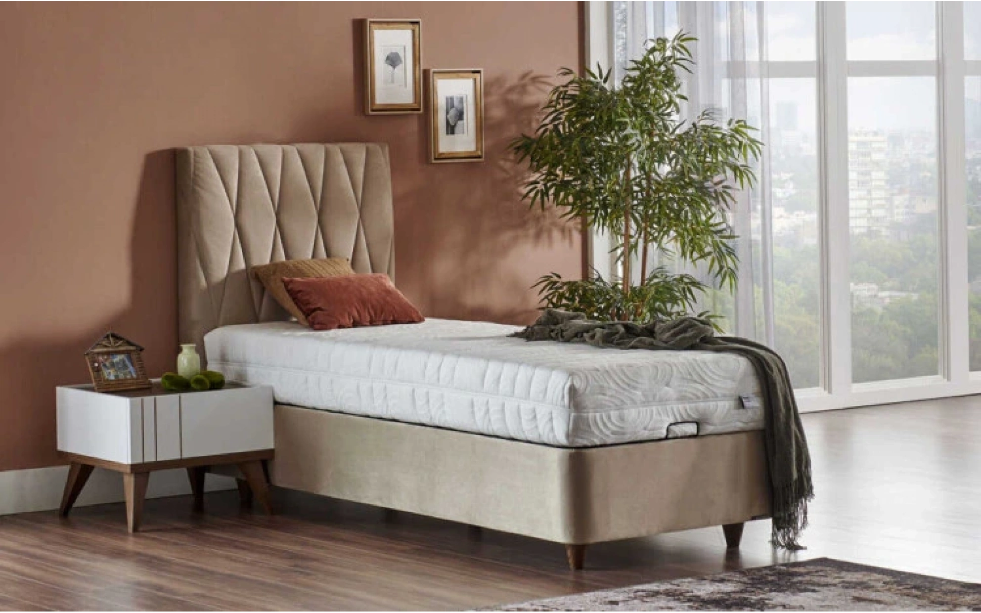 Aris Baza