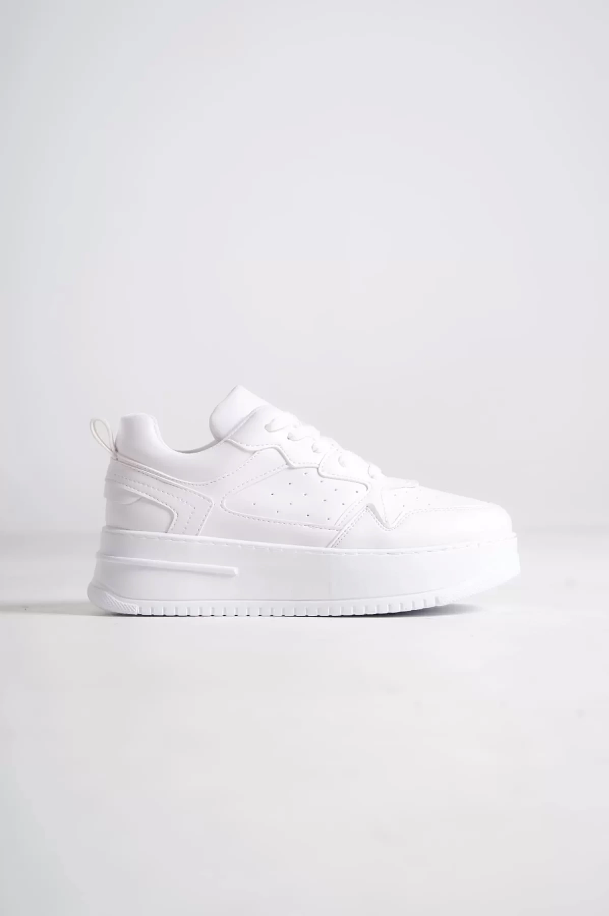 ALESSI Bağcıklı Ortopedik Taban Kadın Sneaker Spor Ayakkabı BT - Beyaz
