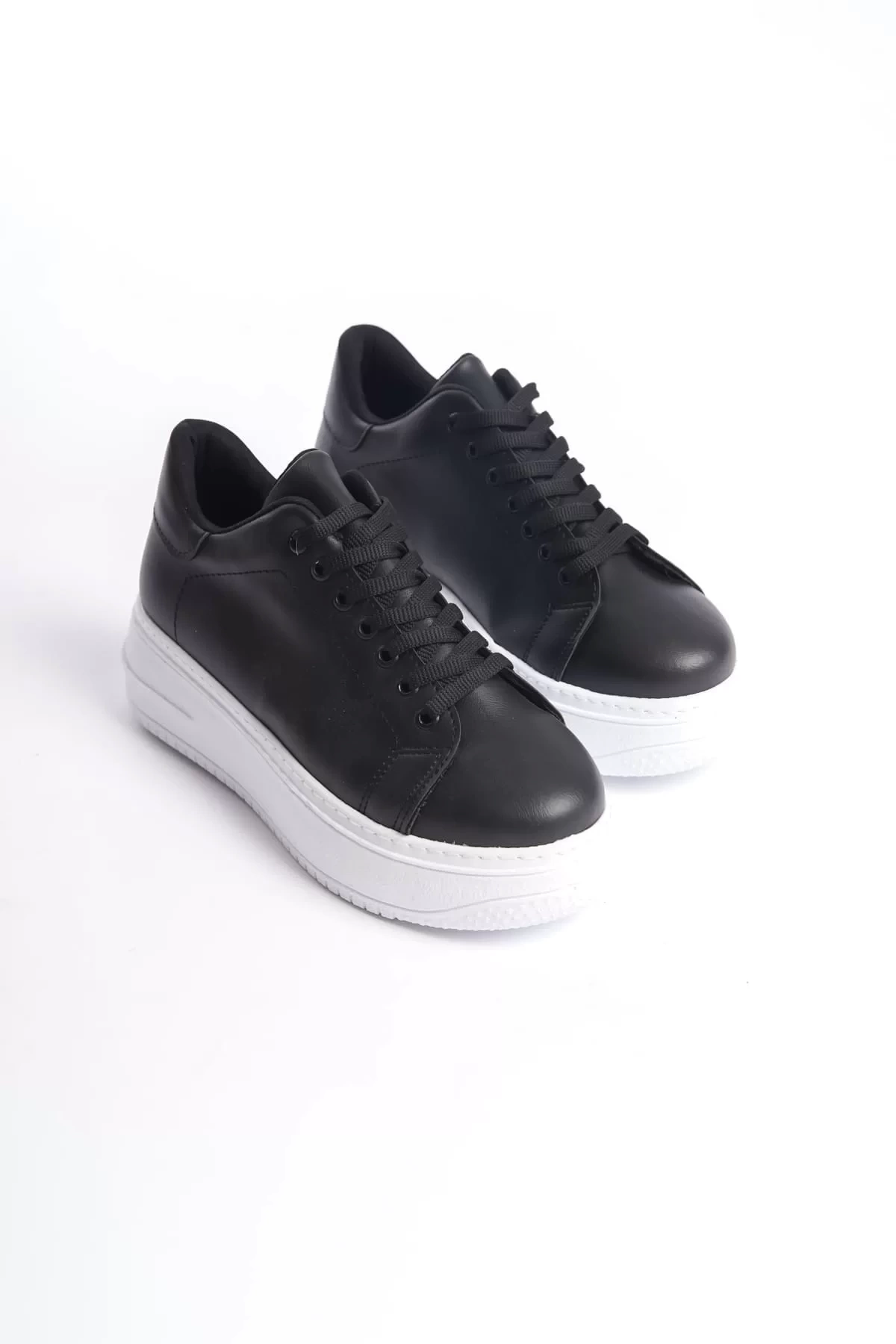 BIANA Bağcıklı Ortopedik Taban Kadın Sneaker Spor Ayakkabı  BT - Siyah