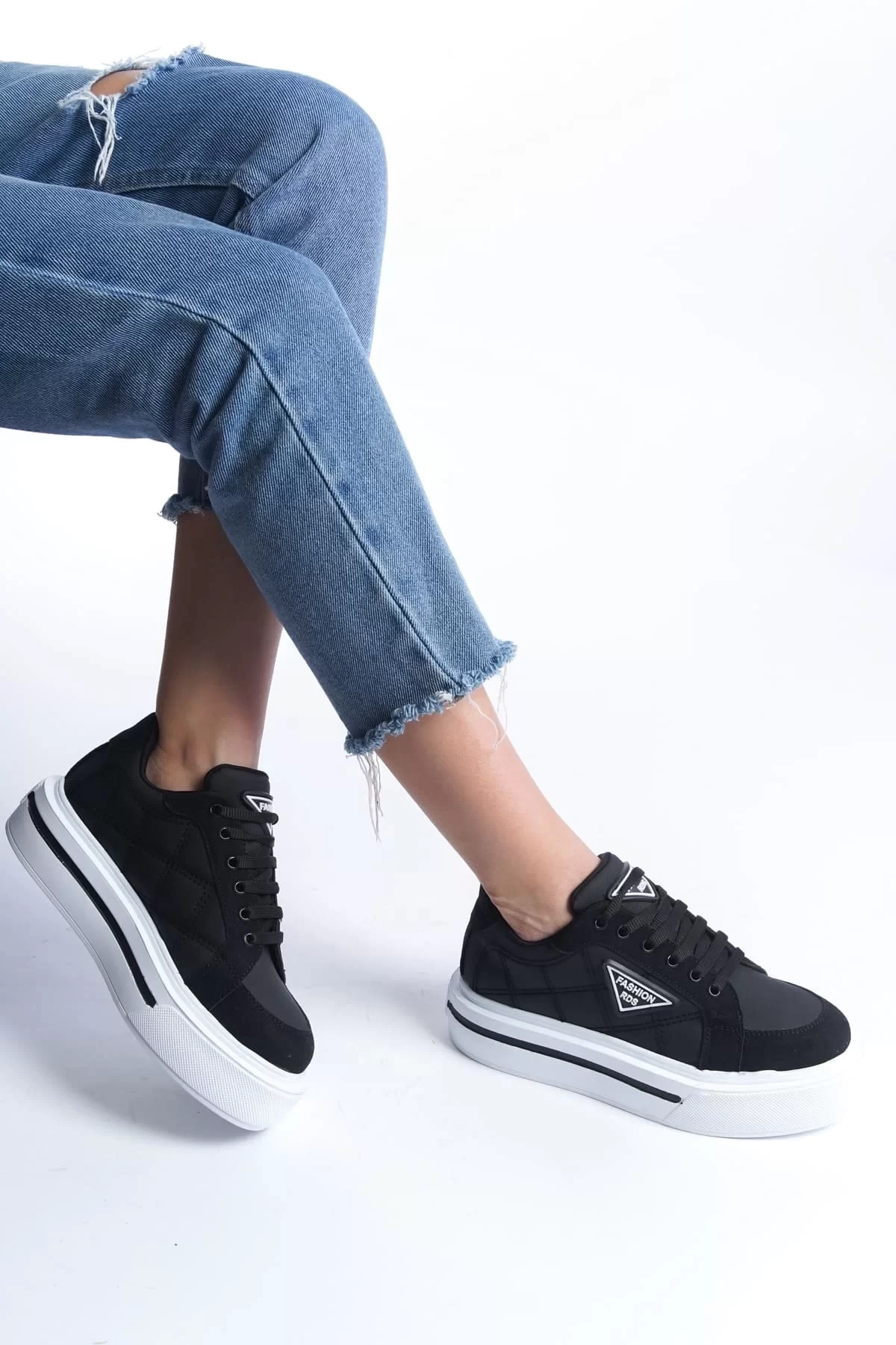 PRAG Bağcıklı Ortopedik Taban Desenli Kadın Sneaker Spor Ayakkabı  BT - Siyah
